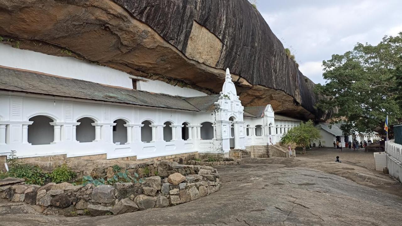 Nature Beach Huts Trincomalee Bagian luar foto