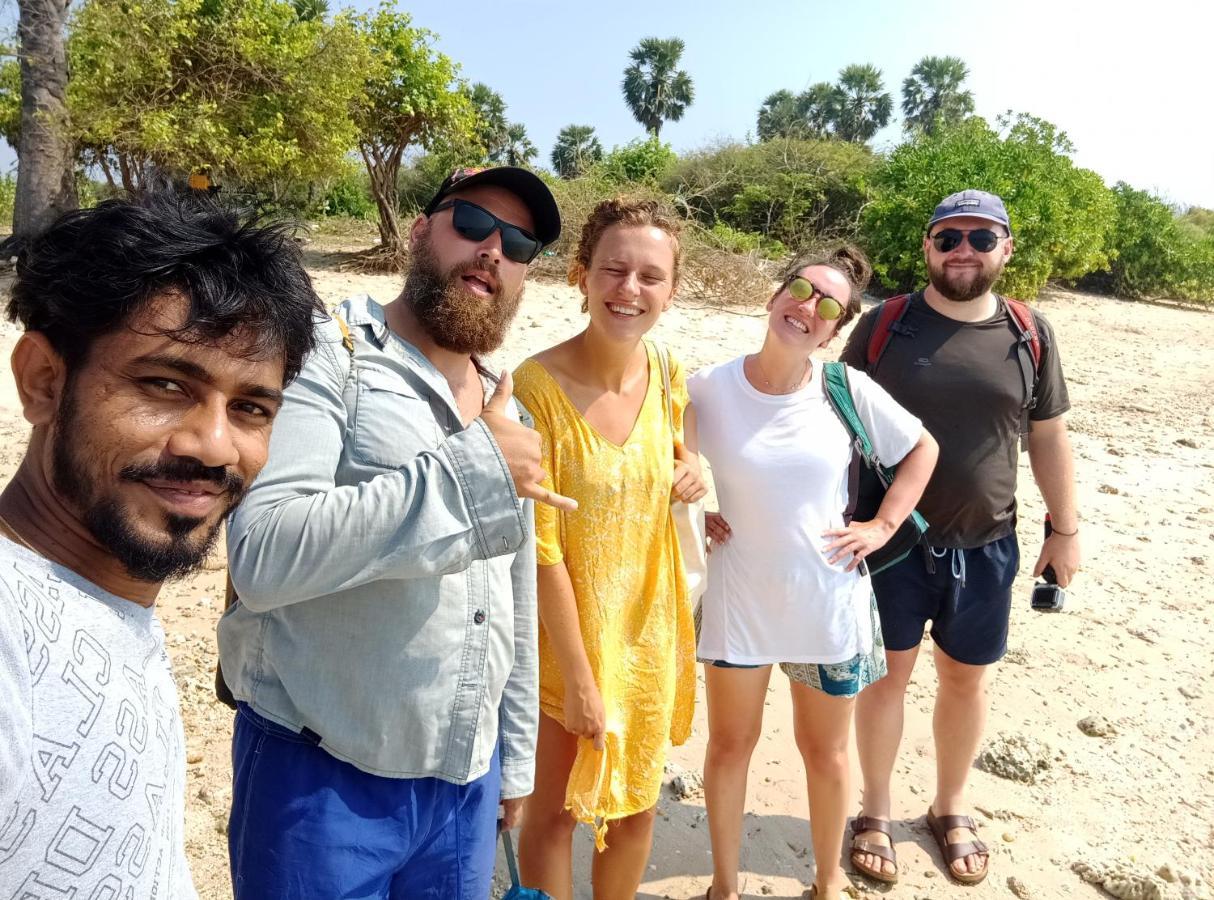 Nature Beach Huts Trincomalee Bagian luar foto